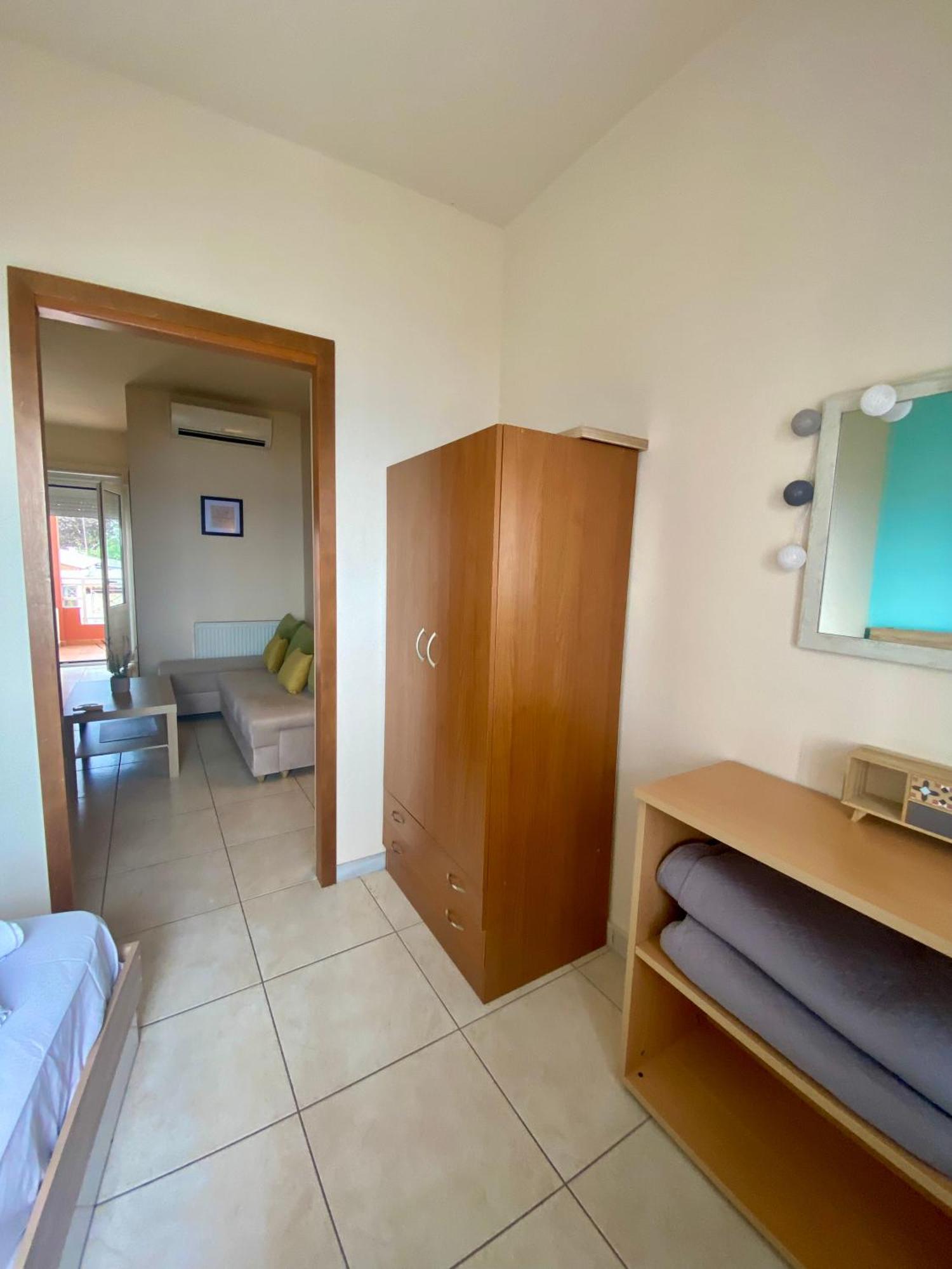 Zisis Apartments No3 Kavala Exterior photo